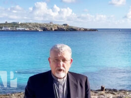 Papa a Lampedusa. Mons. Damiano: “Non accorgersi dei migranti è tradire il Vangelo”