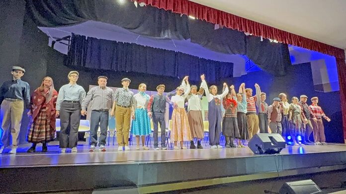 Cammarata: I ragazzi dell’Arca onlus protagonisti sul palco del Teatro Lena