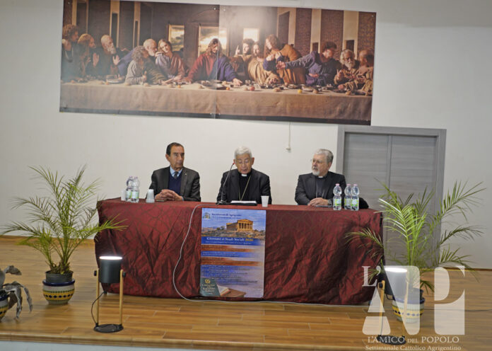 Politica, carità e bene comune: Mons. Pennisi inaugura le XVII Giornate di Studi Sociali