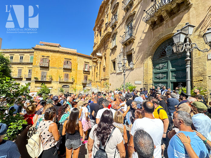 manifestazione acqua Maddalusa